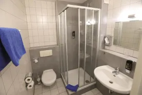 Hotel 7 Säulen GmbH - Bathroom