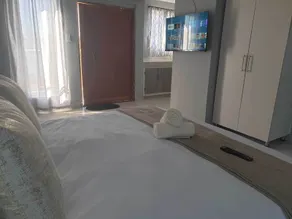 Tsamatiku Guesthouse - Zimmer