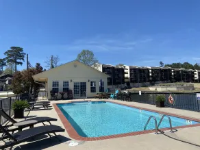 Willow Beach Resort - Pool
