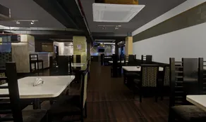 Treebo Maharaja Residency - Restaurant