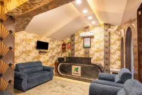 Treebo Una Regency - Near Danapur Railway Station - Reception