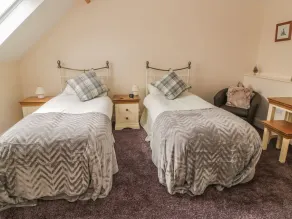 New Stable Cottage - Interior