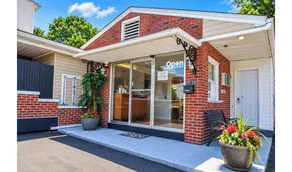 The Lancaster Motel By OYO Ronks near Paradise - Reception