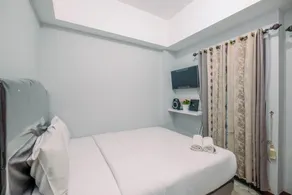 Comfort 1Br At Royal Heights Apartment - Zimmer