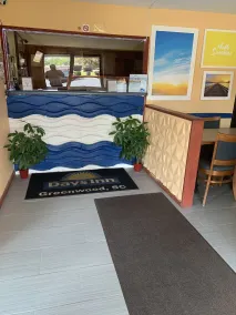SUNRiSE INN - Hall