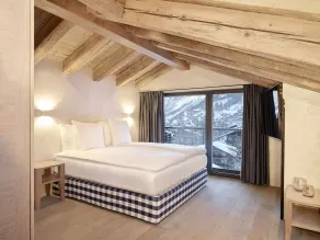 Firefly Luxury Suites - Camera