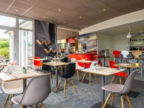ibis Issoire - Restaurante