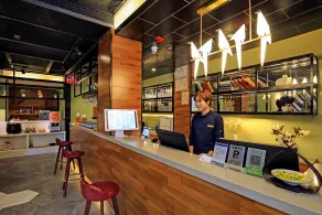 Immersing Hotel Guilin Two Rivers and Four Lakes Dongxi Alley - Reception