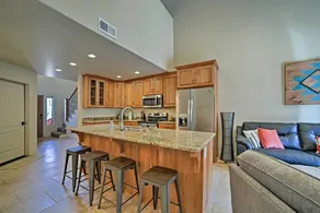 Moab Townhome w/ Hot Tub & Patio - Near Arches - Interiör