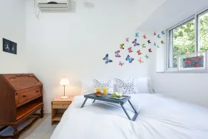Tranquil Garden Retreat by Sea N Rent - Room