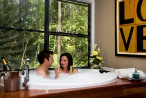 Amore On Buderim Rainforest Cabins - Badrum