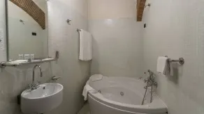Foro Appio Mansio Hotel - Salle de bain