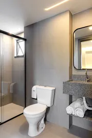 Villano Hotel - Bathroom