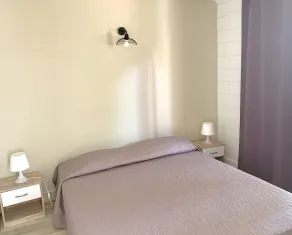 Motel Les Pins Calvi - Chambre