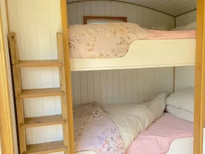 Shepherd Hut 1 - Chambre