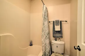 Aberdeen Club Golf Retreat, Short Drive to Beach! - Baño
