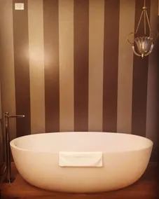 Villa exclusive nichée dans les collines à quelques pas de la mer - Chambre