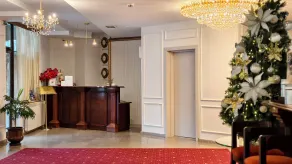 Elegant Lux Hotel - Reception