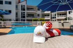Le Beach Apartments - Piscine