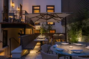 The Douglas Hotel Savannah - Restaurant