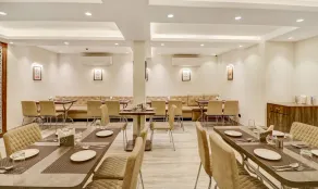 Treebo Radhe Palace, Lake Town - Restaurant