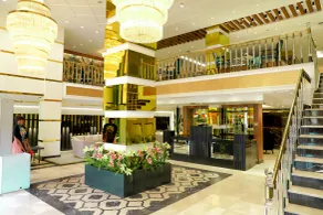 UNITED HOTEL INTERNATIONAL - Reception