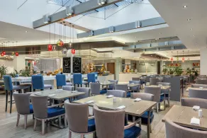 Hyatt Regency Creek Heights Residences - Restaurant