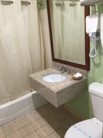 The Atlas Inn & Suites LAX - Salle de bain