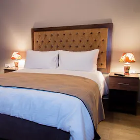 Sarum Lodge - Room