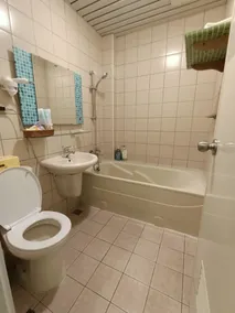 Shuili Heti - Salle de bain