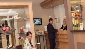 Villa Ludwig Suite Hotel - Réception