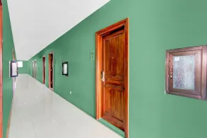 Townhouse Oak Syariah near Stasiun Purwosari formerly Graha Gentan Solo - Lobby