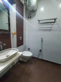 Hotel Maya Inn - Bathroom