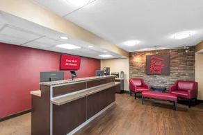 Red Roof Inn Asheville - Biltmore West - Vestíbulo