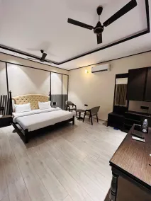 THE PREMIER GIR RESORT - Room