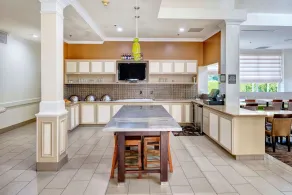 Hilton Garden Inn Portland Airport - Restaurant