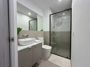 Brand new luxury 2 bedroom apartment - Bad
