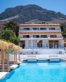 SPONGIA HOTEL SUITES & Spa - Basseng