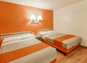 Motel 6-Huntsville, TX - Chambre
