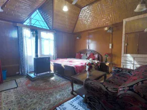 Lake Palace Group Of House Boats - Chambre