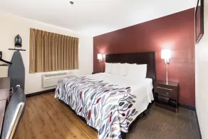 Red Roof Inn Auburn - Zimmer