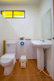 Baan Pondchanok Hotel - Salle de bain