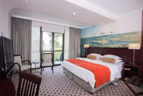 Phakalane Golf Estate Hotel & Convention Centre - Room