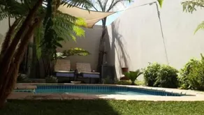 Eagle Rock Executive Guest House - Piscina