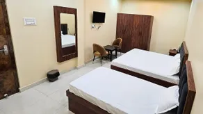 Stud's Residency - Quarto