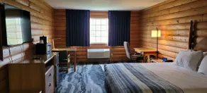 Days Inn & Suites by Wyndham Williamsburg IA North - Værelse