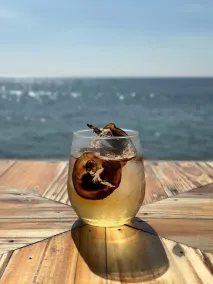 Brisas Del Mar Beach + Dive Resort - Restaurant