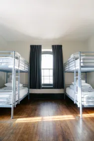 Saintlo Ottawa Jail Hostel - Chambre