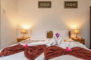 Beach Cove - Room