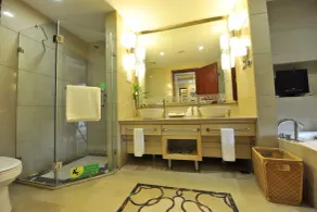 Huangshan Xuanyuan International Hotel - Badezimmer
